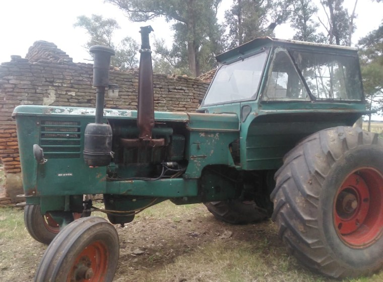 Tractor Deutz A85, año 1974