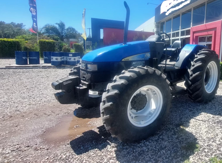 Tractor New Holland TL95, año 2006
