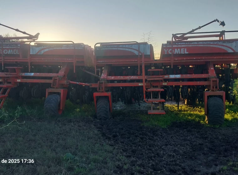 Sembradora Yomel Hj 340, año 1