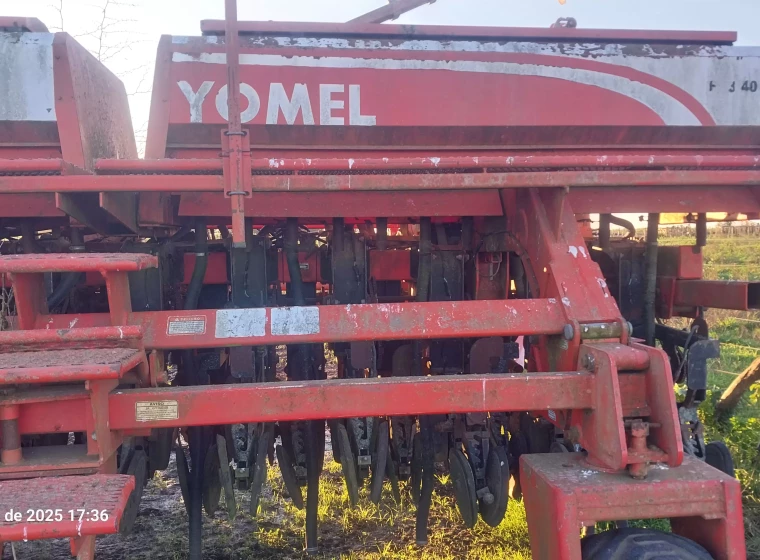 Sembradora Yomel Hj 340, año 1