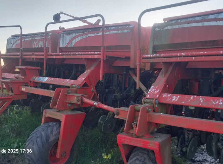 Sembradora Yomel Hj 340, año 1