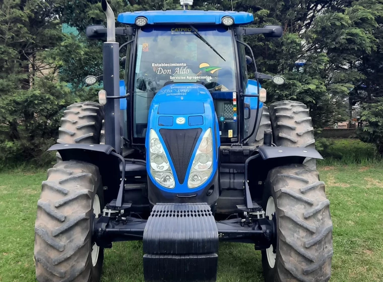 Tractor New Holland T7.205, año 2017