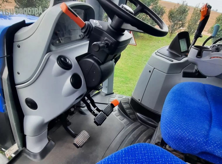Tractor New Holland T7.205, año 2017