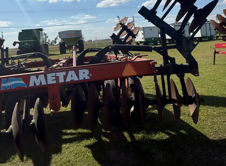 Disco Metar 44 platos, año 1