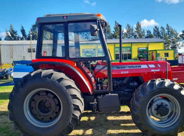 Tractor Massey Ferguson 292, año 2014
