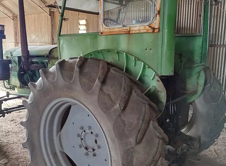 Tractor Deutz 70, año 1980