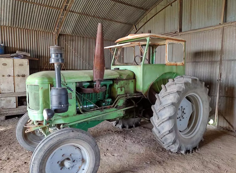 Tractor Deutz 70, año 1980