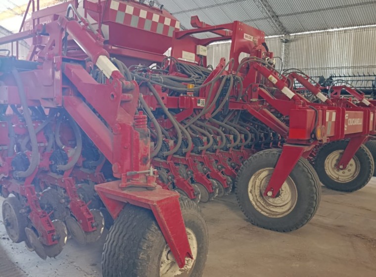 Sembradora Crucianelli Drilor 4717, año 2024