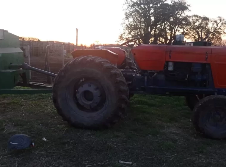 Tractor Fiat 650, año 1975
