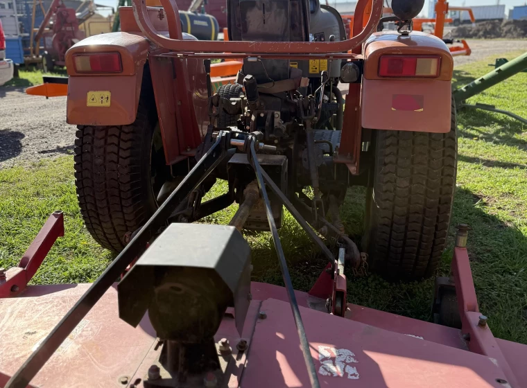 Tractor Hanomag 250A, año 2007