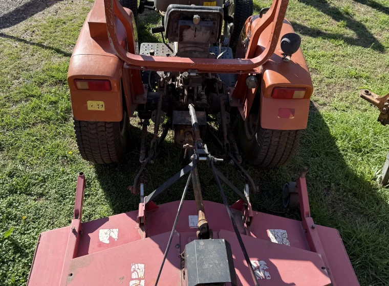 Tractor Hanomag 250A, año 2007