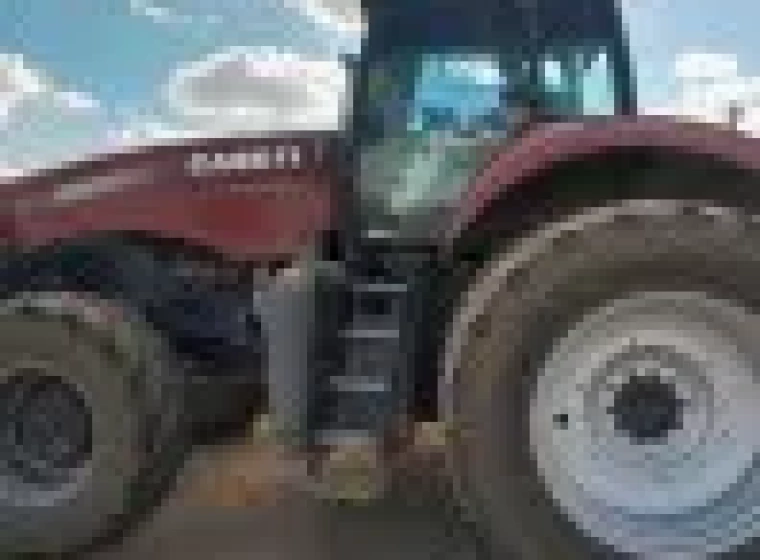 Tractor Case Magnum 260, año 2013