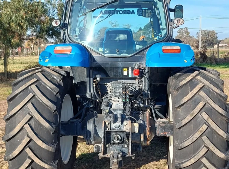 Tractor New Holland T7.195, año 2018