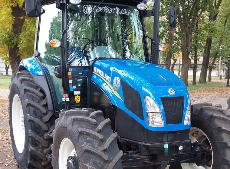 Tractor New Holland T5, año 0