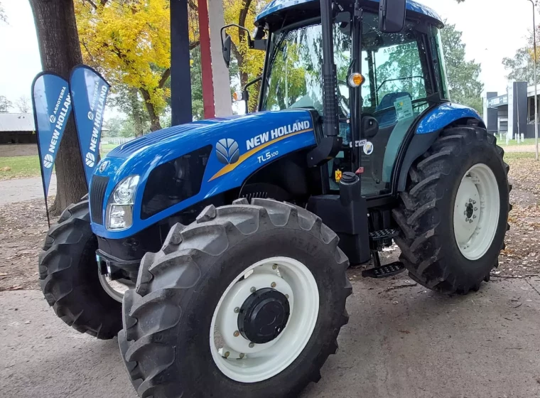 Tractor New Holland T5, año 0