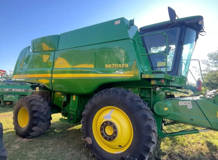 Cosechadora John Deere 9670 STS, año 2012