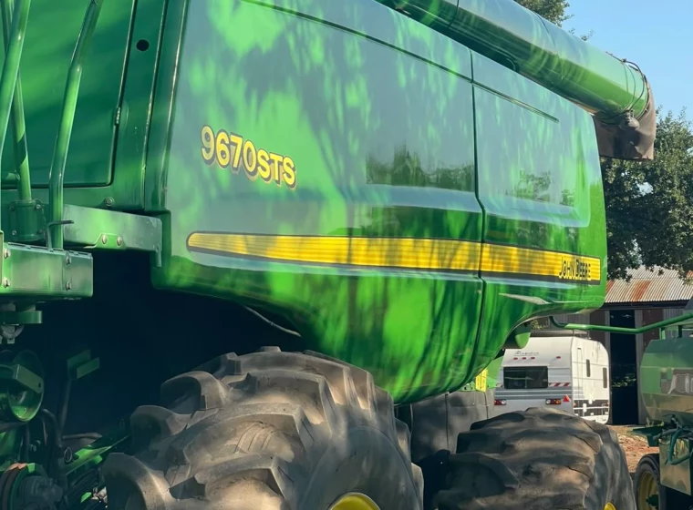 Cosechadora John Deere 9670 STS, año 2012
