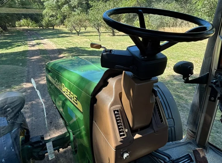 Tractor John Deere 7815, año 2008