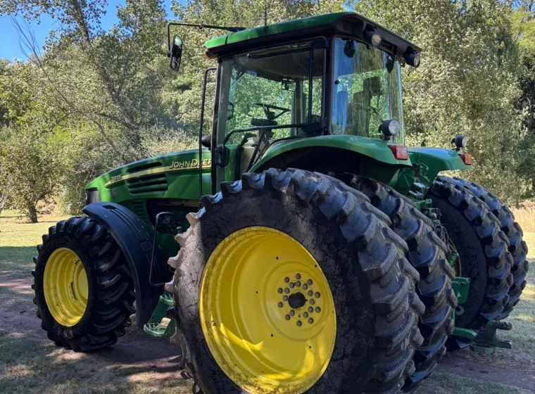 Tractor John Deere 7815, año 2008