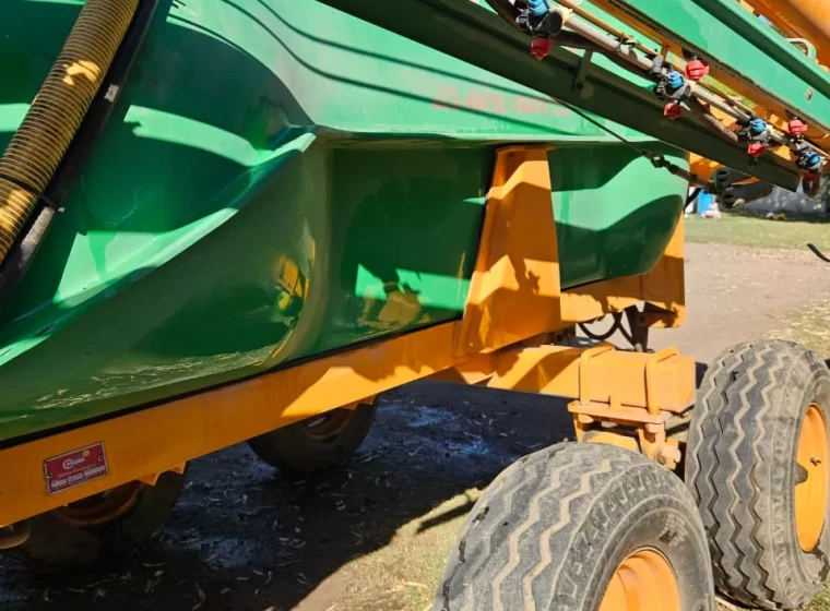 Pulverizadora Praba Andariego 3800, año 2013
