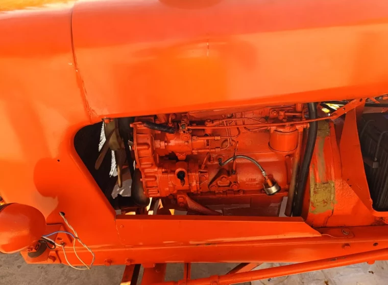 Tractor Someca 45, año 1960