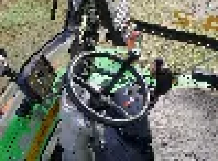 Pulverizadora Metalfor M2800, año 2013