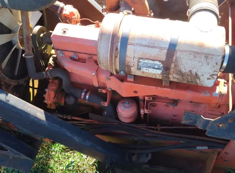 Tractor Case 4490, año 1980