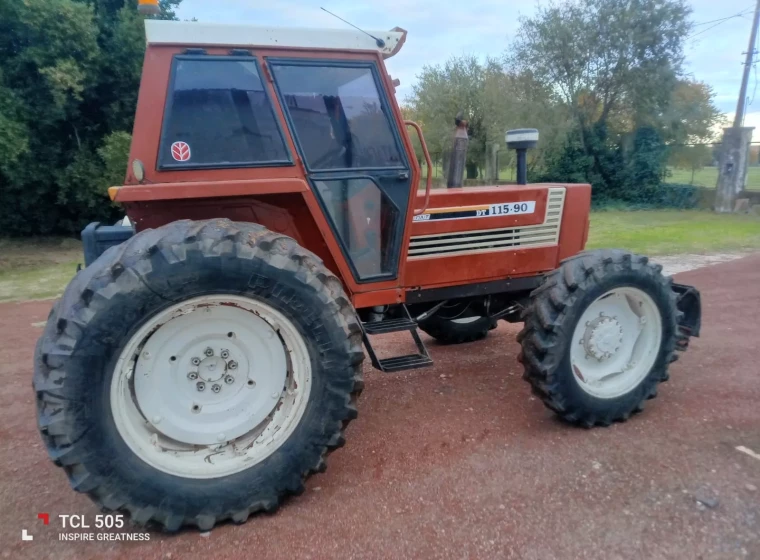 Tractor Fiat 115-90, año 1990