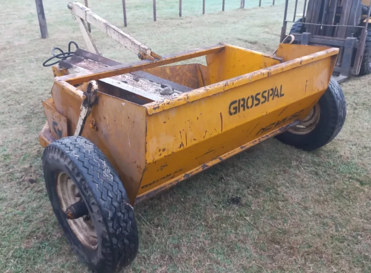 Pala Grosspal 1,5 m3, año 2005