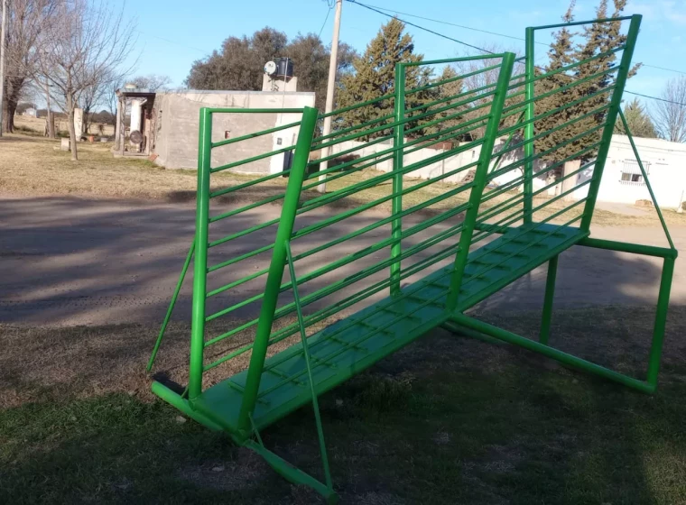 Infraestructura Metalúrgica El Cazador 3,50 mts, año 0