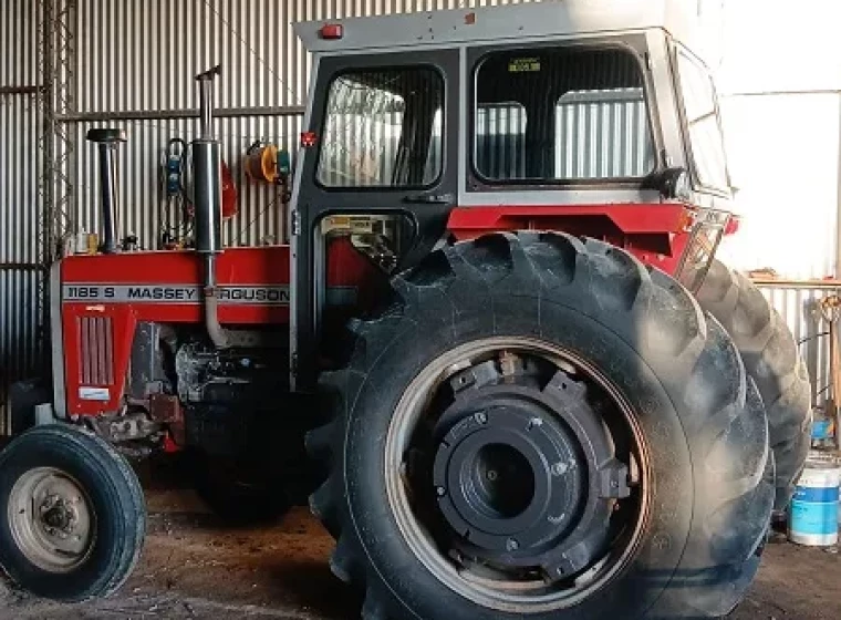 Tractor Massey Ferguson 1195, año 1989