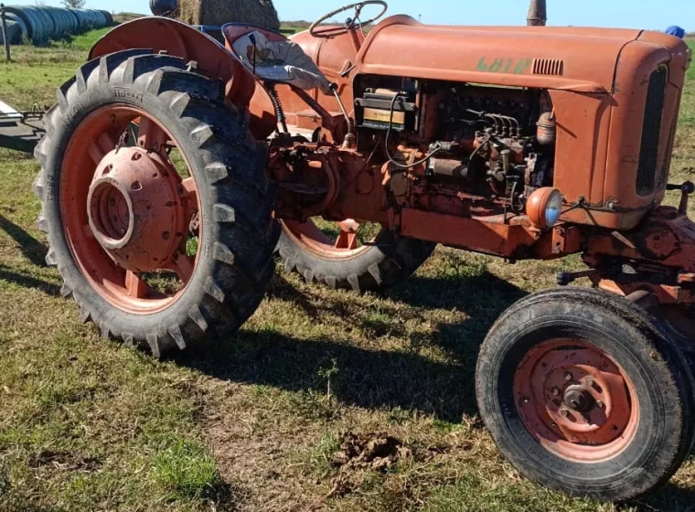 Tractor Fiat 481 R, año 1964