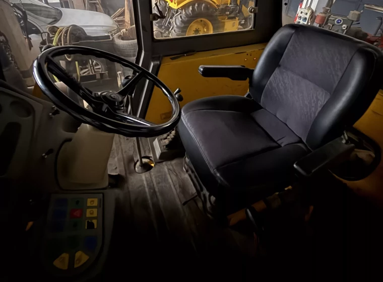 Tractor Pauny EVO 250 A, año 1