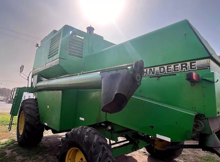 Cosechadora John Deere 1175, año 1998
