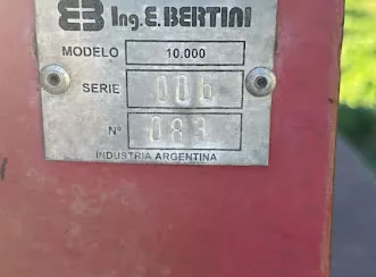 Sembradora Bertini 10000, año 2010