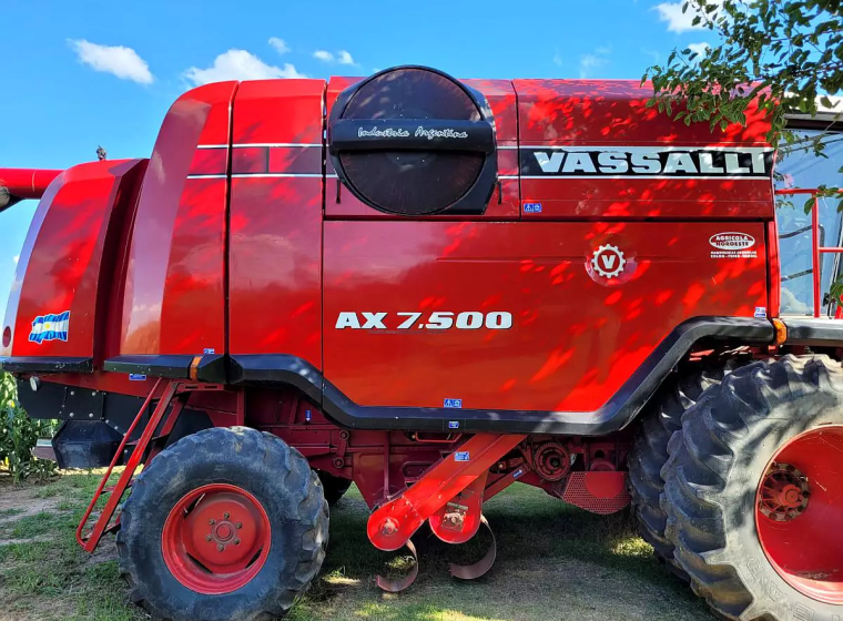 Cosechadora Vassalli 7500, año 2010