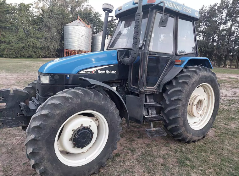 Tractor New Holland TS 120, año 2003