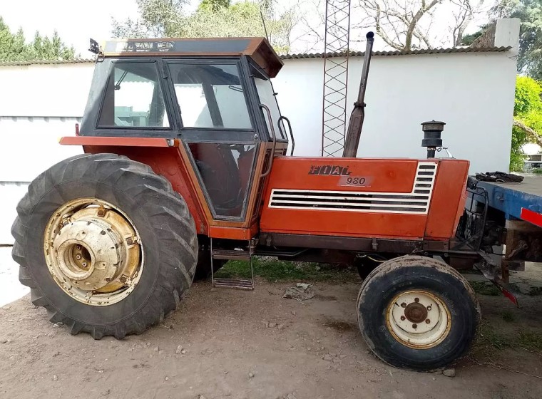 Tractor Fiat 980, año 1984