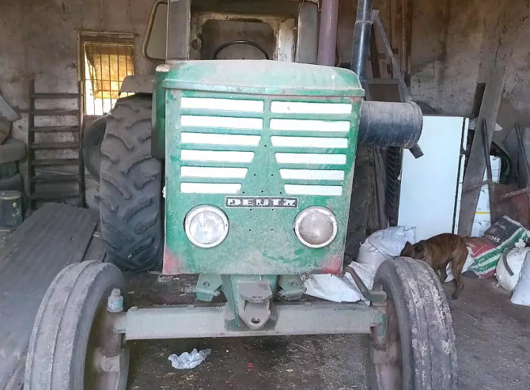 Tractor Deutz 85, año 1976