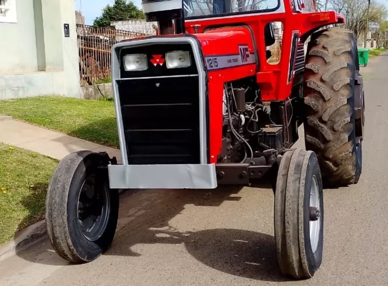 Tractor Massey Ferguson 1215, año 1986