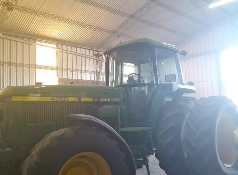 Tractor John Deere 4960, año 1994