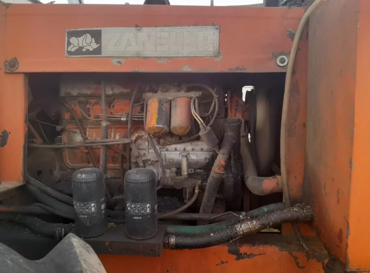 Tractor Zanello W4200, año 1983