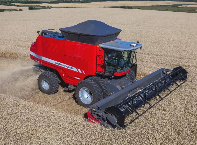 Cosechadora Massey Ferguson 9795, año 0