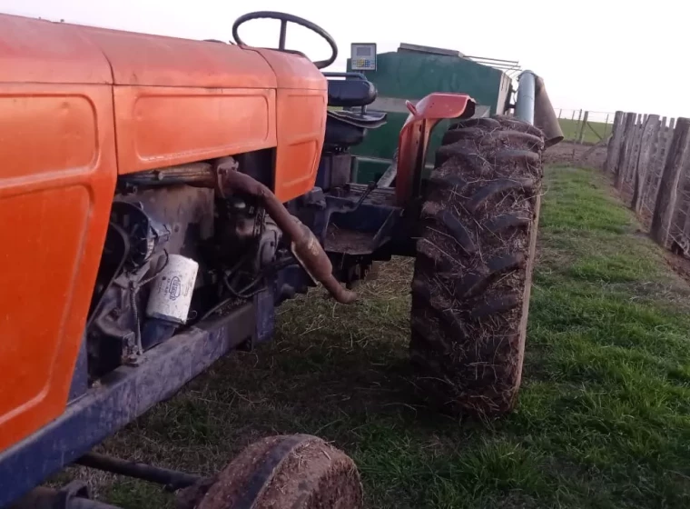 Tractor Fiat 650, año 1975
