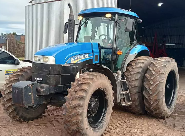 Tractor New Holland TS6.140, año 2015