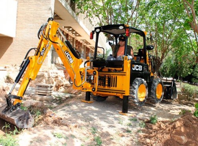 Retroexcavadora JCB 1CX JCB 1CX, año 1