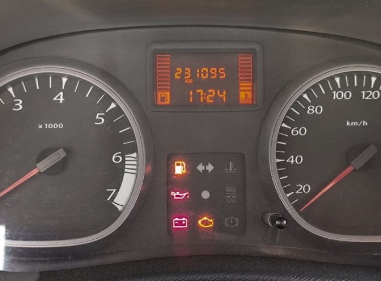 Vehículo Renault Duster Dynamique 1.6, año 2012