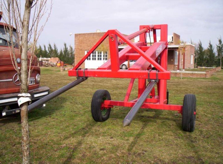 Transporte rollos Lecar con cilindro cabeceo, año 2004