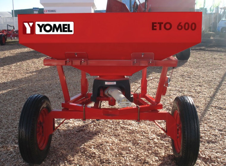 Fertilizadora Yomel ETO 600 A-P, año 0