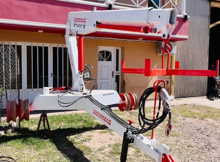 Grúa hidráulica Distrimaq DGH 1500, año 0